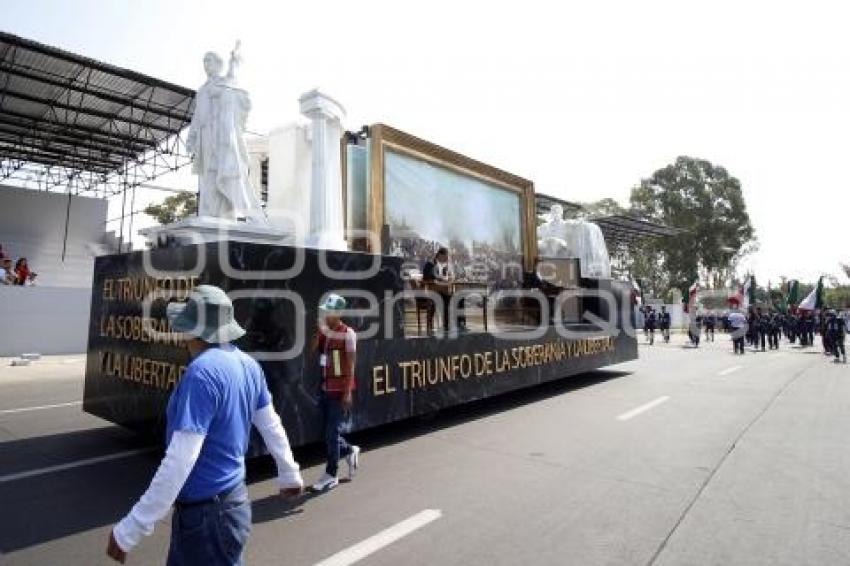 ENSAYO DESFILE 5 DE MAYO