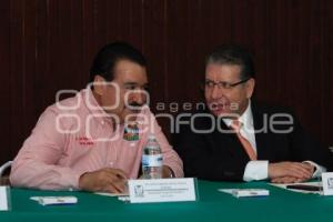 ENTREGA RECONOCIMIENTOS IMSS