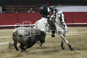 ACRÓPOLIS . CORRIDA 5 DE MAYO