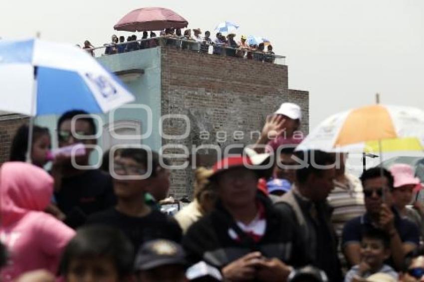 DESFILE 5 DE MAYO