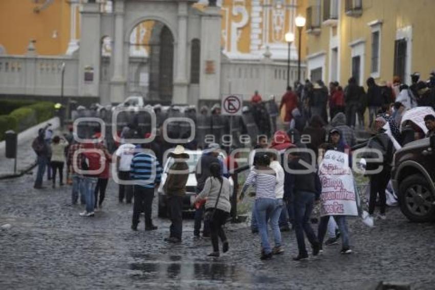 MANIFESTACIÓN . PALMARITO