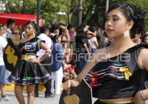 5 DE MAYO  DESFILE . ACATLÁN