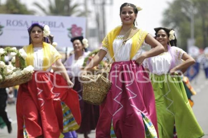 5 DE MAYO . DESFILE