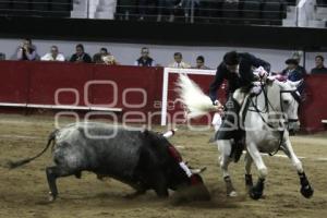 ACRÓPOLIS . CORRIDA 5 DE MAYO