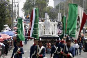 5 DE MAYO . DESFILE