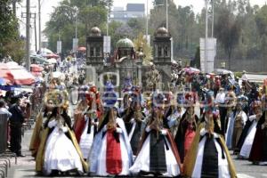 5 DE MAYO . DESFILE