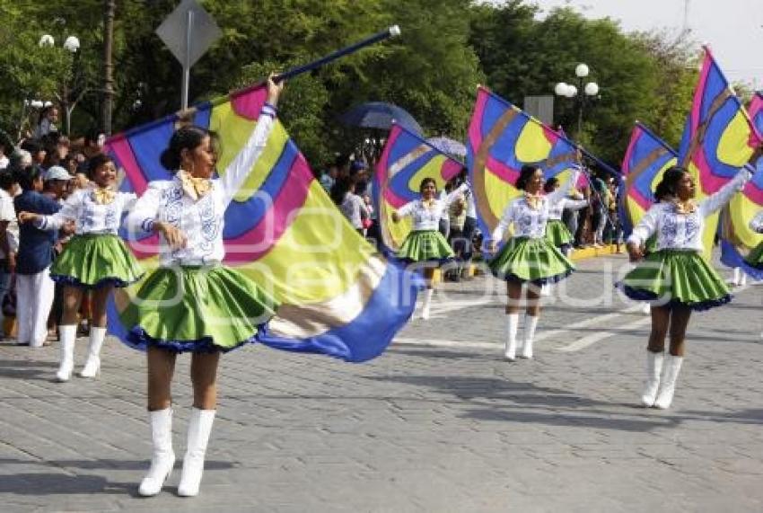 5 DE MAYO  DESFILE . ACATLÁN