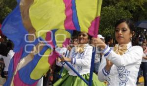 5 DE MAYO  DESFILE . ACATLÁN