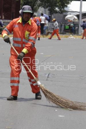 5 DE MAYO . DESFILE