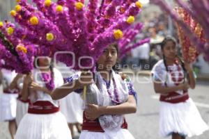 5 DE MAYO . DESFILE