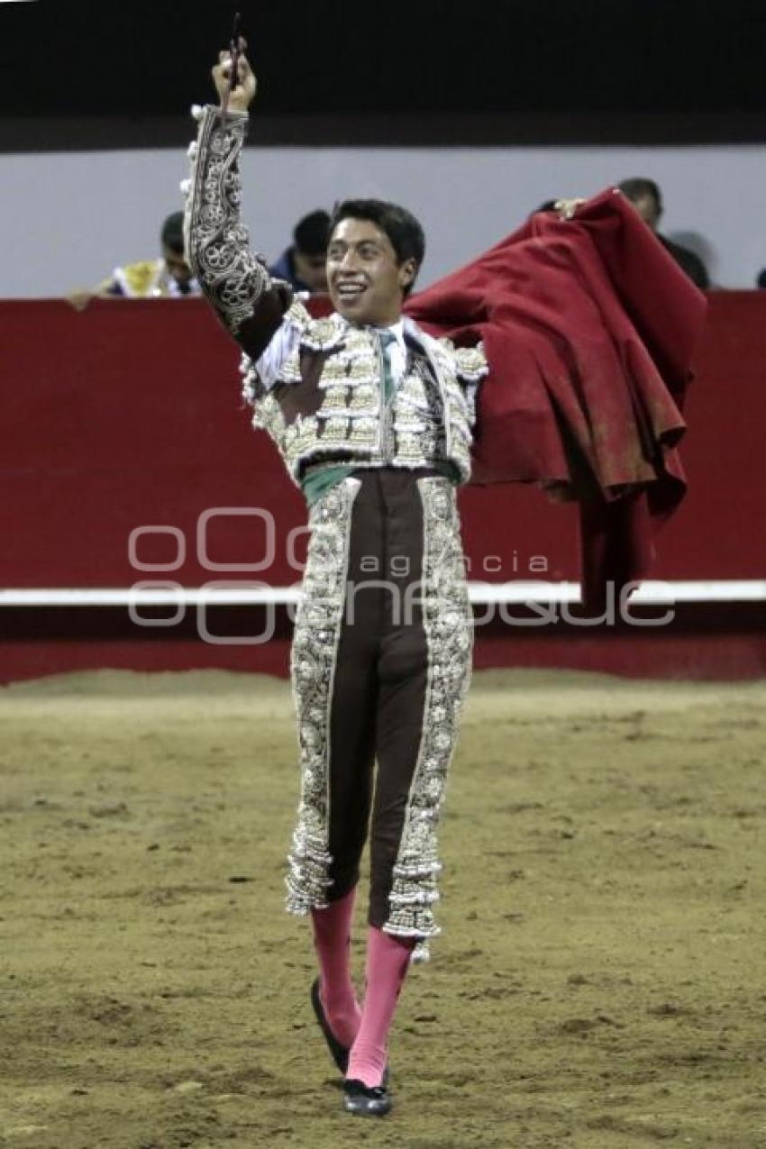 ACRÓPOLIS . CORRIDA 5 DE MAYO