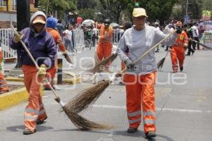 5 DE MAYO . DESFILE