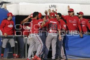 BÉISBOL . PERICOS VS PIRATAS