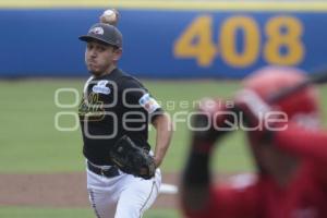 BÉISBOL. PERICOS VS PIRATAS