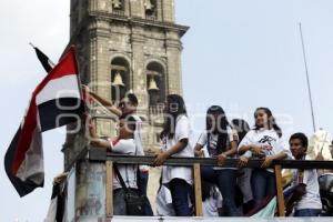 FESTEJO LOBOS BUAP