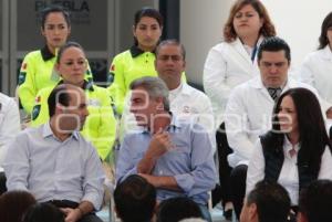 SALUD . ENTREGA UNIDADES MÓVILES