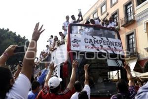 FESTEJO LOBOS BUAP