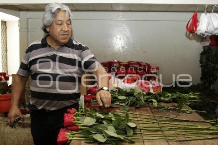 DÍA DE LAS MADRES . FLORES