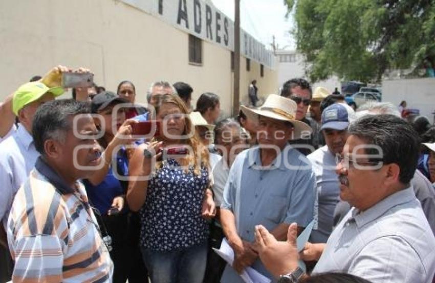 PROTESTA VECINOS . TEHUACÁN