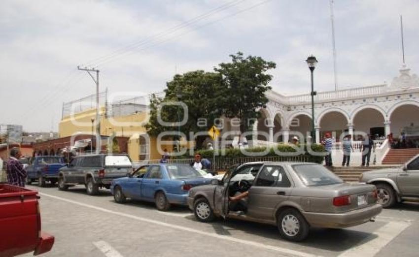 MANIFESTACIÓN . ACATLÁN DE OSORIO