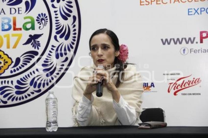 FERIA DE PUEBLA . JULIETA VENEGAS