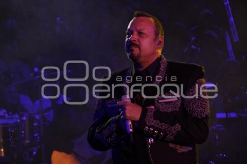 FERIA DE PUEBLA . PEPE AGUILAR