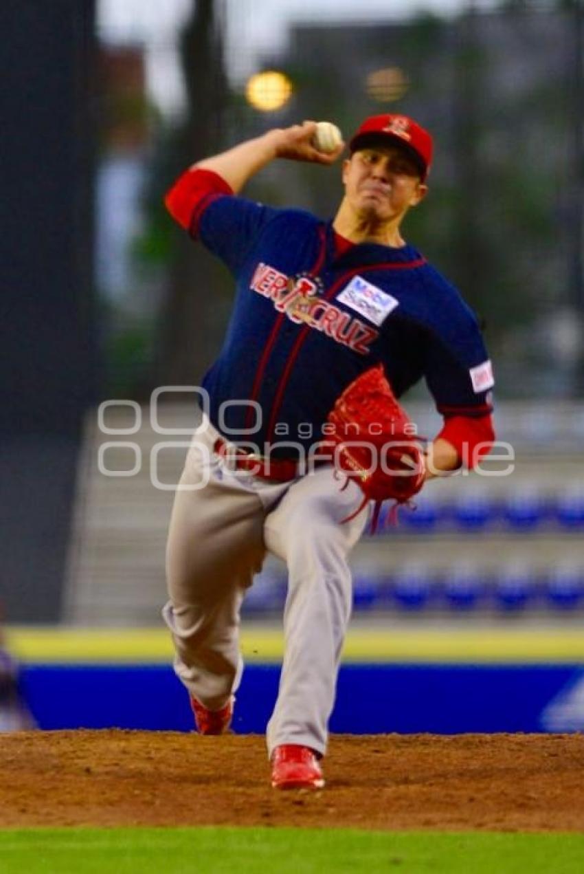 PERICOS VS ROJOS DEL ÁGUILA