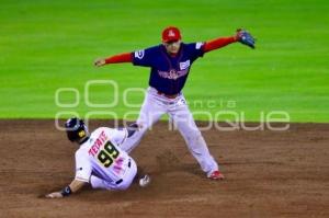 PERICOS VS ROJOS DEL ÁGUILA