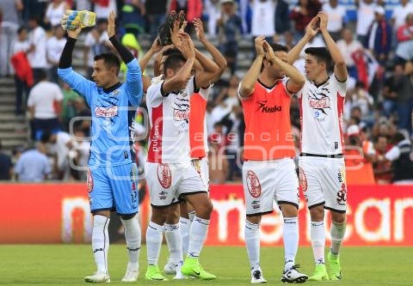 FÚTBOL . LOBOS VS DORADOS