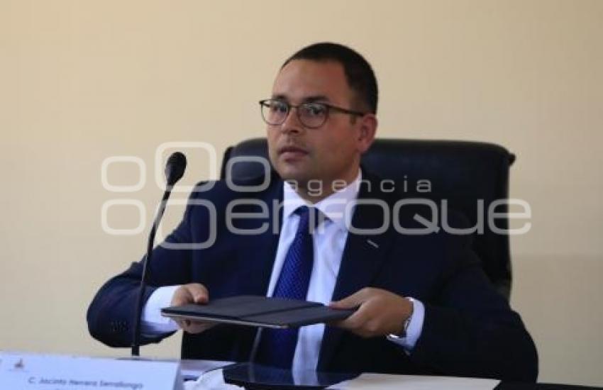 IEE . SESIÓN ORDINARIA