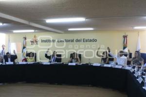 IEE . SESIÓN ORDINARIA