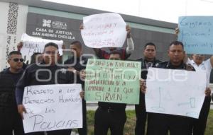 MANIFESTACIÓN POLICÍAS . CHOLULA