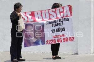 MANIFESTACIÓN JENNIFER FLORES