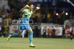 FÚTBOL . DORADOS VS LOBOS