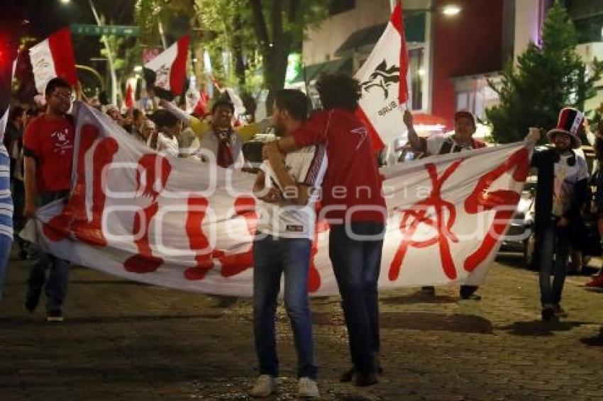 FESTEJO LOBOS BUAP