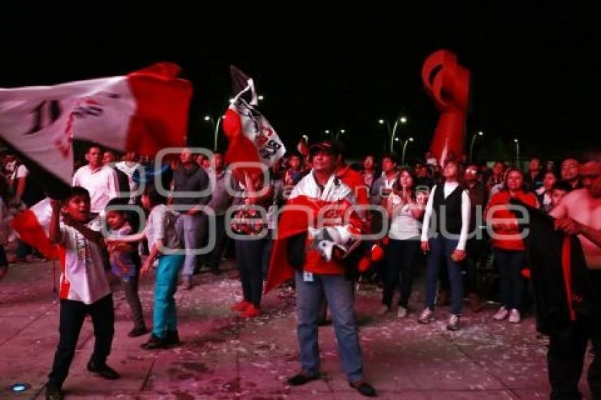 FESTEJO LOBOS BUAP