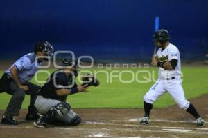 BÉISBOL . PERICOS VS SULTANES