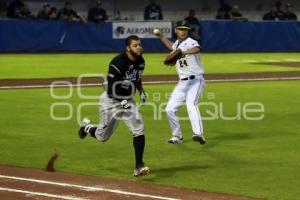 BÉISBOL . PERICOS VS SULTANES