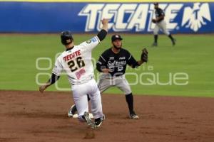 BÉISBOL . PERICOS VS SULTANES