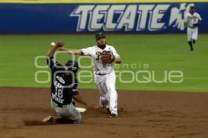 BÉISBOL . PERICOS VS SULTANES