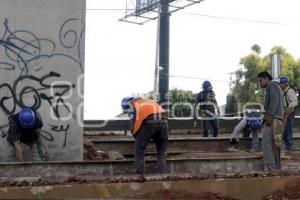 TRÁFICO . AUTOPISTA PUEBLA-MÉXICO