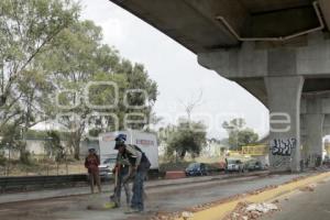 TRÁFICO . AUTOPISTA PUEBLA-MÉXICO