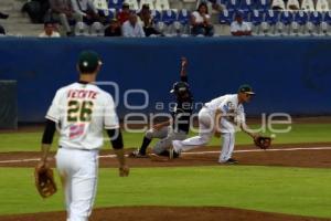 BÉISBOL . PERICOS VS SULTANES