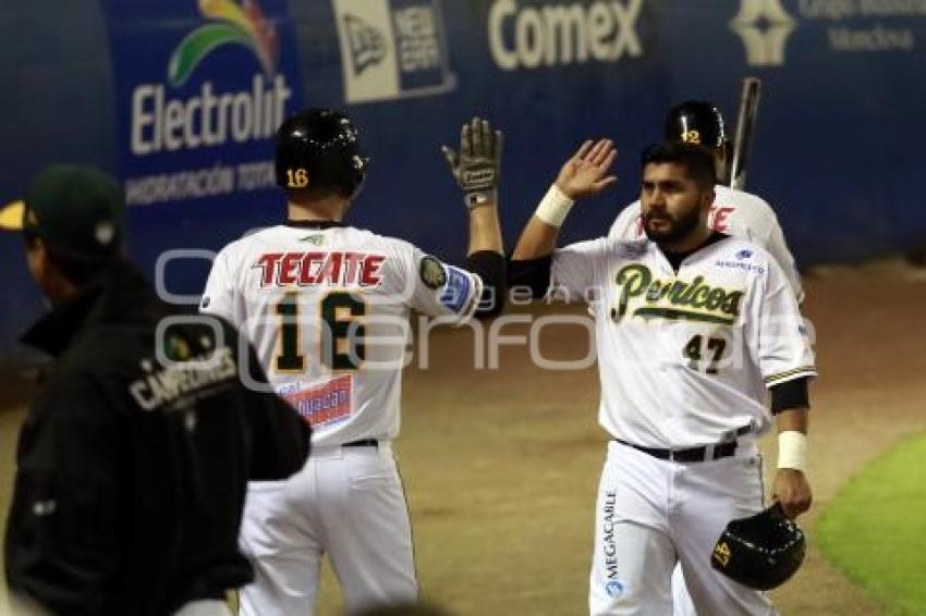 BÉISBOL . PERICOS VS SULTANES