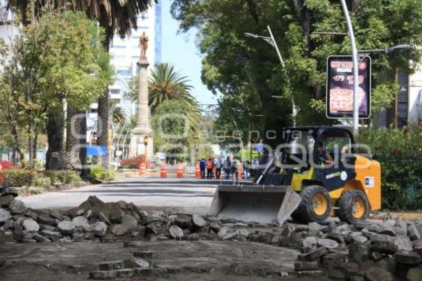 OBRAS . AVENIDA JUÁREZ