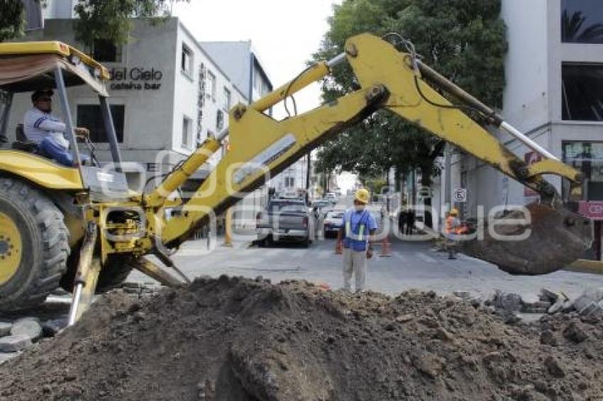 OBRAS . AVENIDA JUÁREZ