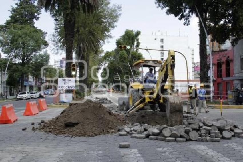 OBRAS . AVENIDA JUÁREZ