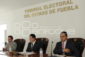 SESIÓN .  TRIBUNAL ELECTORAL