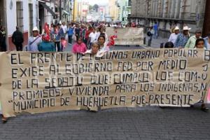 MANIFESTACIÓN . FRENTE DE COLONOS 8 DE JUNIO