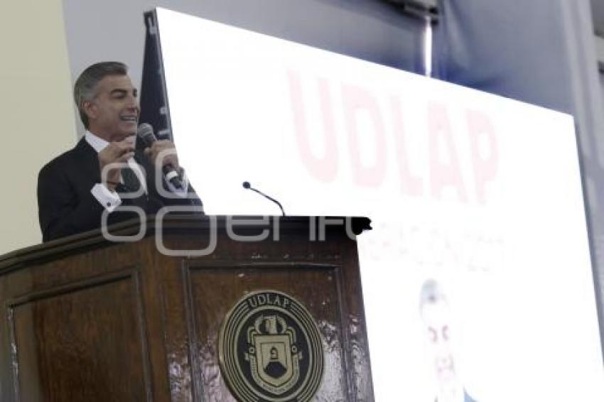 UDLAP . GRADUACIÓN